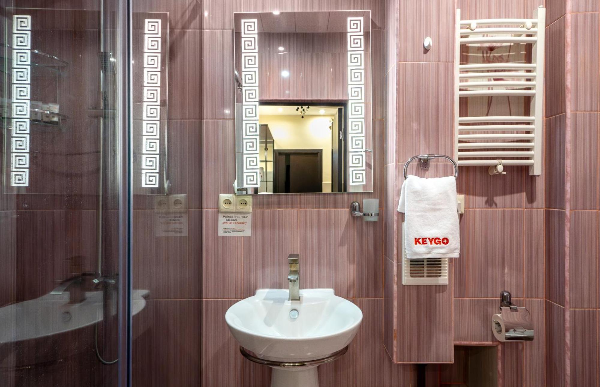 1Br Apt Near Opera Self-Enter By Keygo 25 Yerevan Ngoại thất bức ảnh