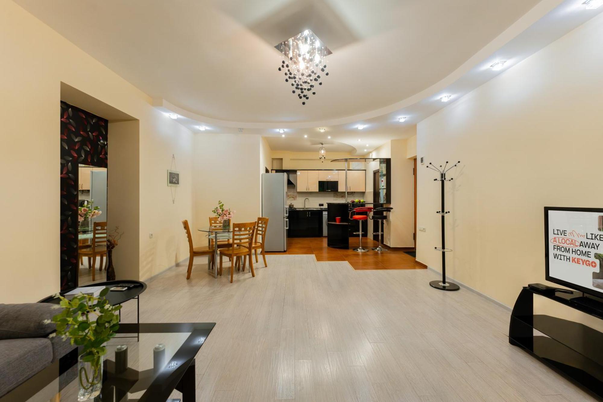 1Br Apt Near Opera Self-Enter By Keygo 25 Yerevan Ngoại thất bức ảnh
